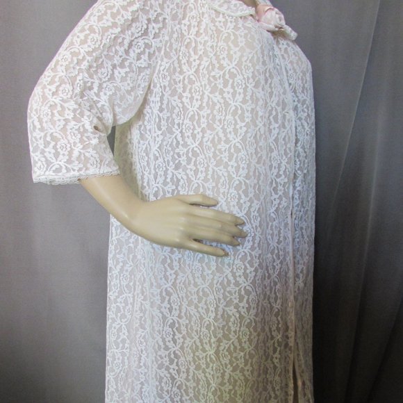 SALE Lovely Whisper Pink Lace Negligee Robe Miss Siren - Picture 5 of 12